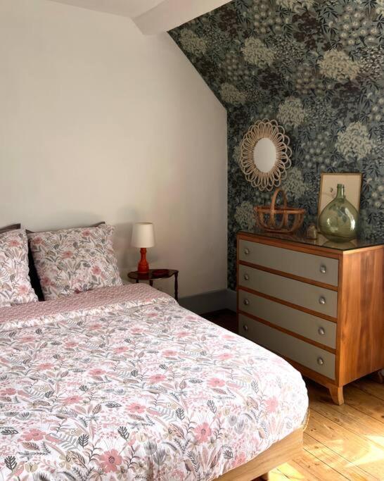 Charmante Maisonette A Arconnay Zewnętrze zdjęcie