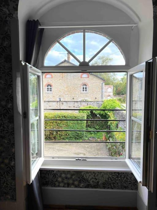 Charmante Maisonette A Arconnay Zewnętrze zdjęcie